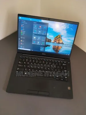 Laptop Dell Latitude 7390 8GB Intel Core i7 SSD 256GB