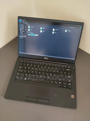 Laptop Dell Latitude 7390 8GB Intel Core i7 SSD 256GB
