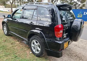 Toyota RAV4 Automatic 2002 Black