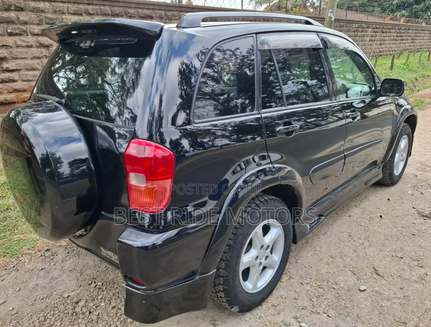 Toyota RAV4 Automatic 2002 Black