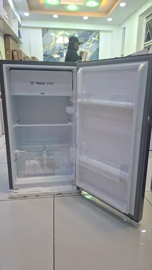 Hisense 94L Single Door Fridge REF094DR