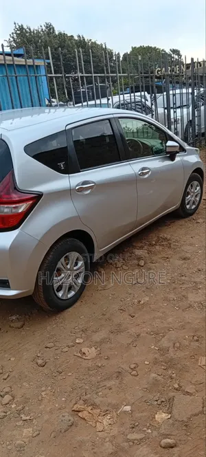 Nissan Note 2018 Silver