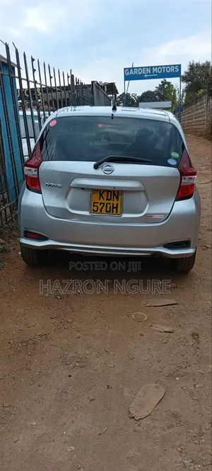 Nissan Note 2018 Silver