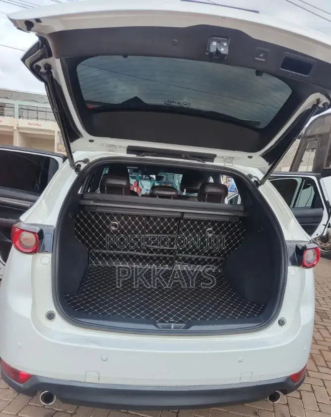 Mazda 5 2018 White