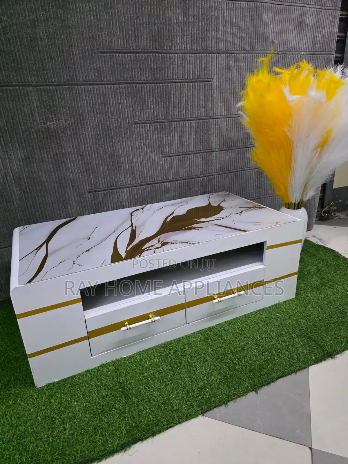 Marble Coffee Table 
White Black Gold.