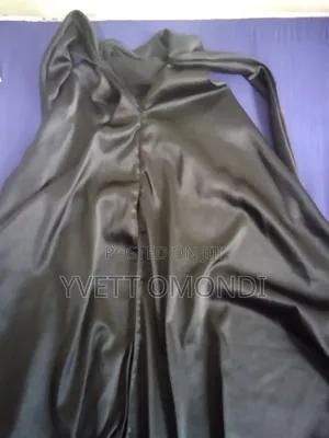 Two Sided Hijab With a Smaller Zipper Uzbekistan Style
