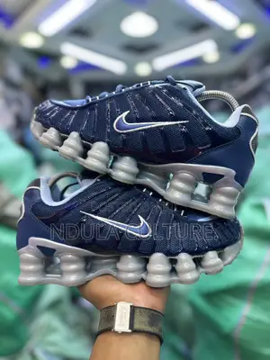 Nike Shox Port