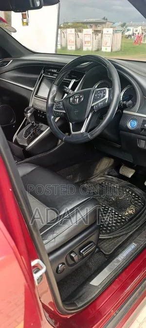 Toyota Harrier 2018 Red