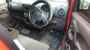Toyota Passo 2012 Red
