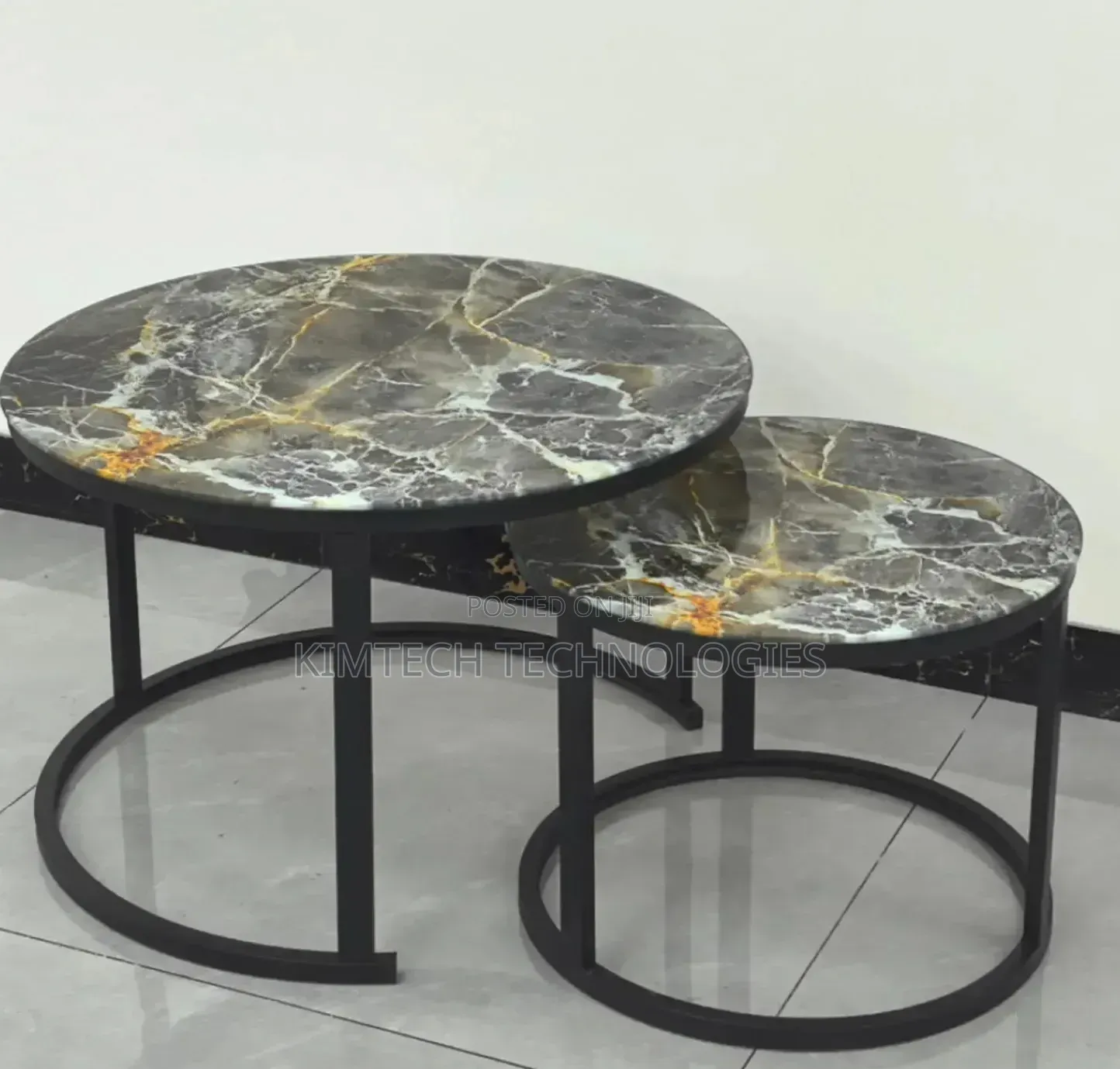 Nesting Coffee Table (Glass Effect)