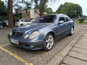 Mercedes-Benz E280 2006 Blue