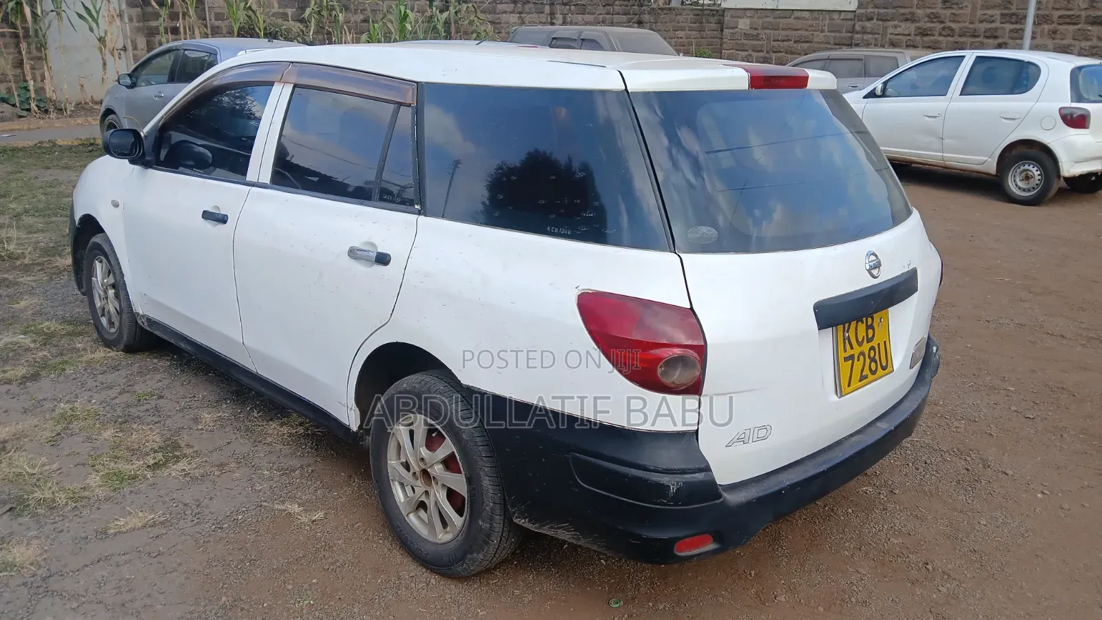 Nissan Advan 2009 White