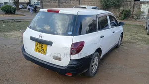 Nissan Advan 2009 White