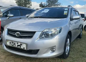 Toyota Corolla Fielder 2011 Silver
