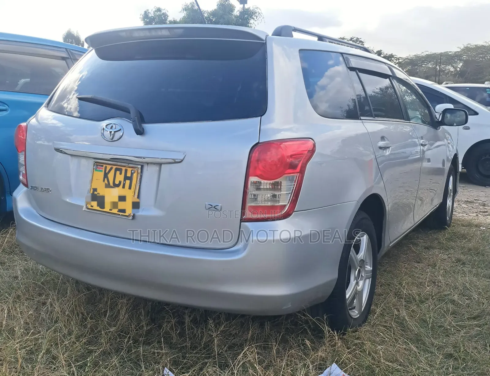 Toyota Corolla Fielder 2011 Silver