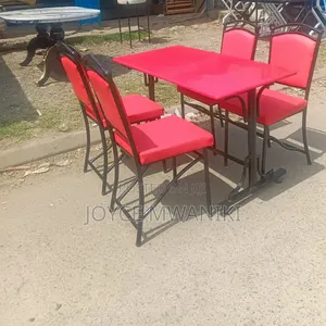 Contemporary Restaurant Set With 4 Matching Chairs 