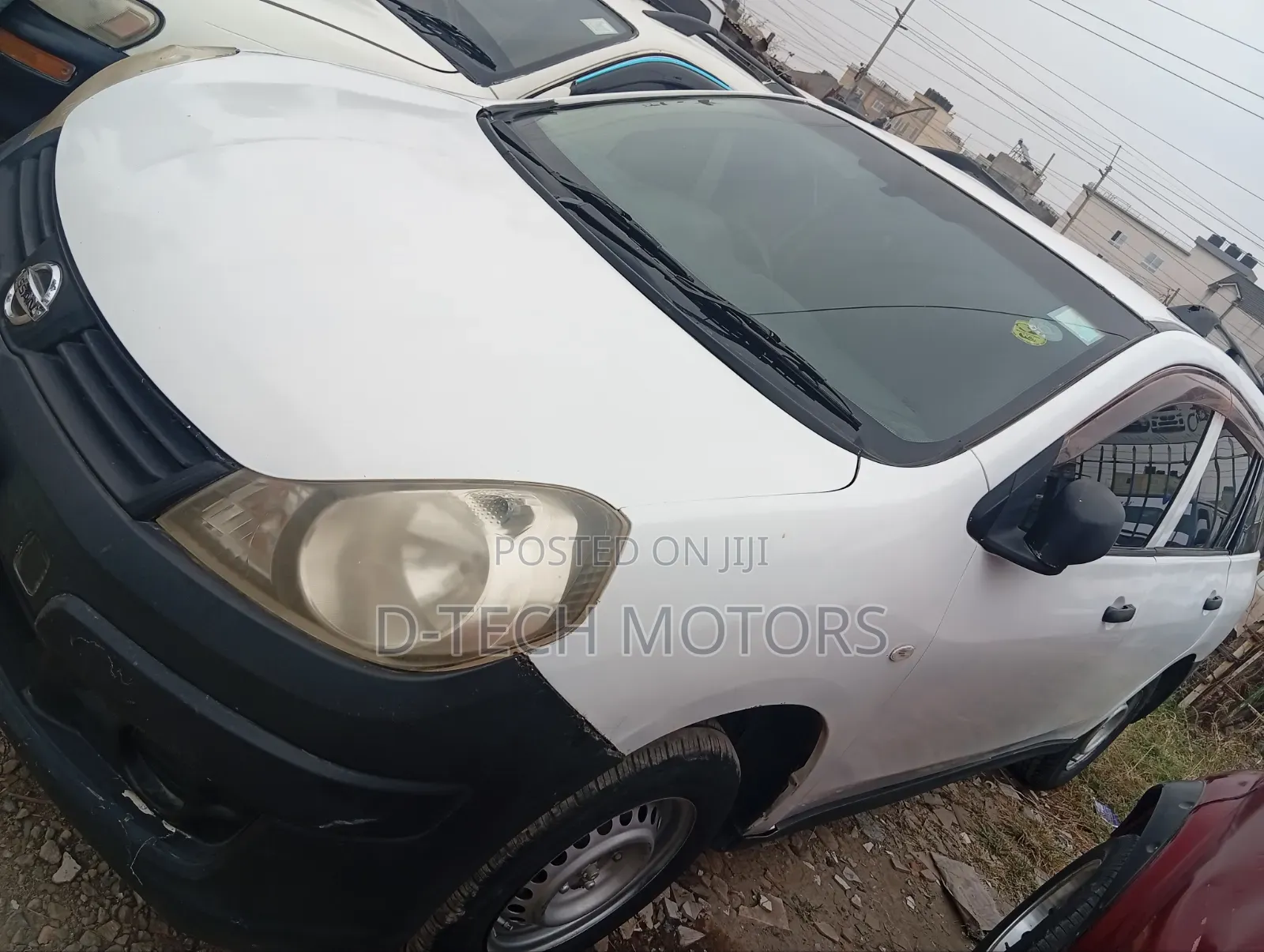 Nissan Advan 2014 White