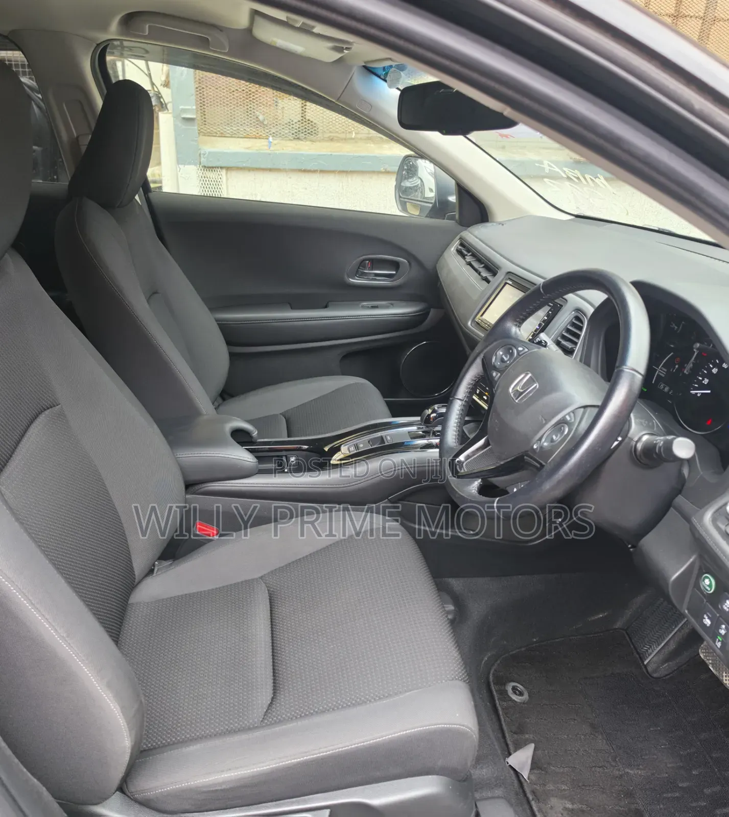 Honda Vezel 2019 Black