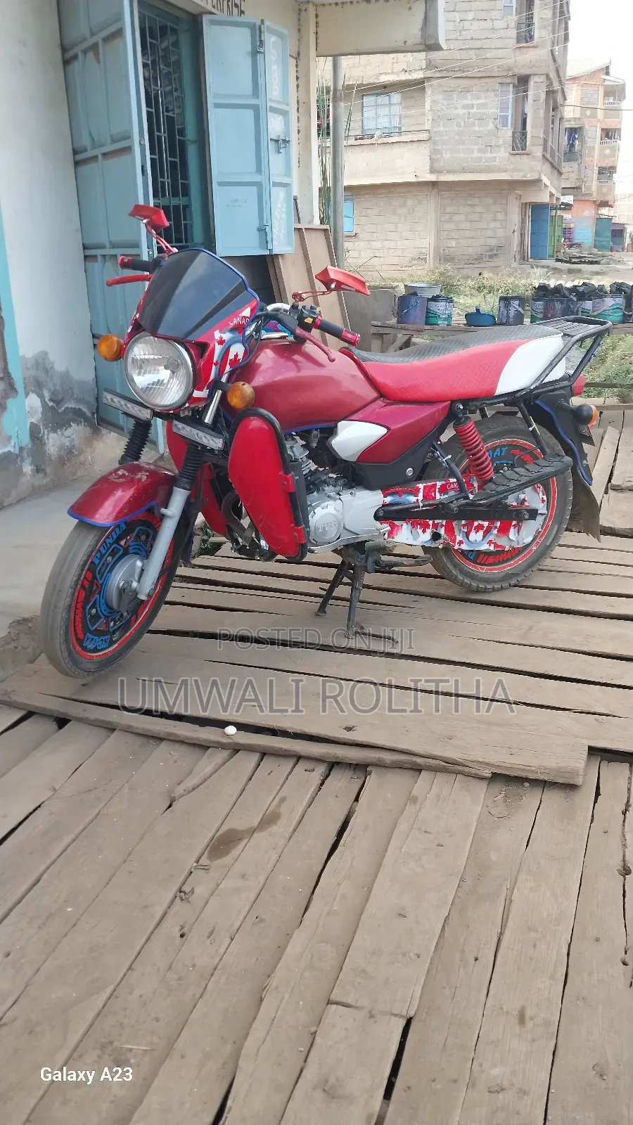 TVS HLX Plus ES 2023 Red