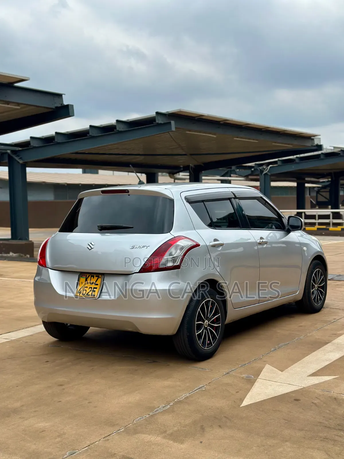 Suzuki Swift 2013 Silver