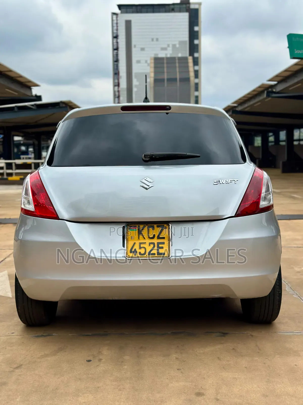 Suzuki Swift 2013 Silver