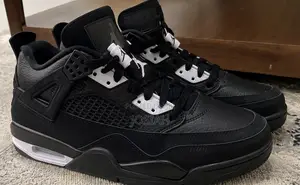 Air Jordan 4 Black Cat — Authentic  | US 10 | Brand New