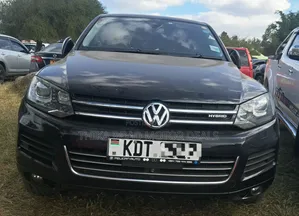 Volkswagen Touareg 2012 Black