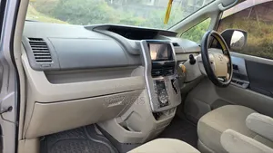 Toyota Noah 2008 Silver