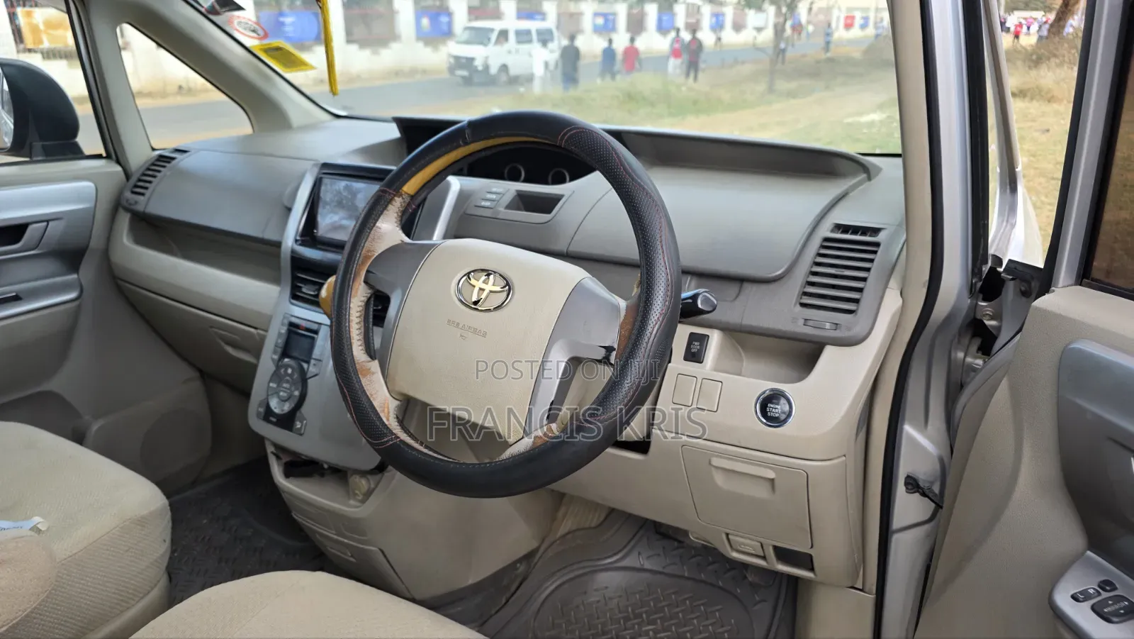 Toyota Noah 2008 Silver