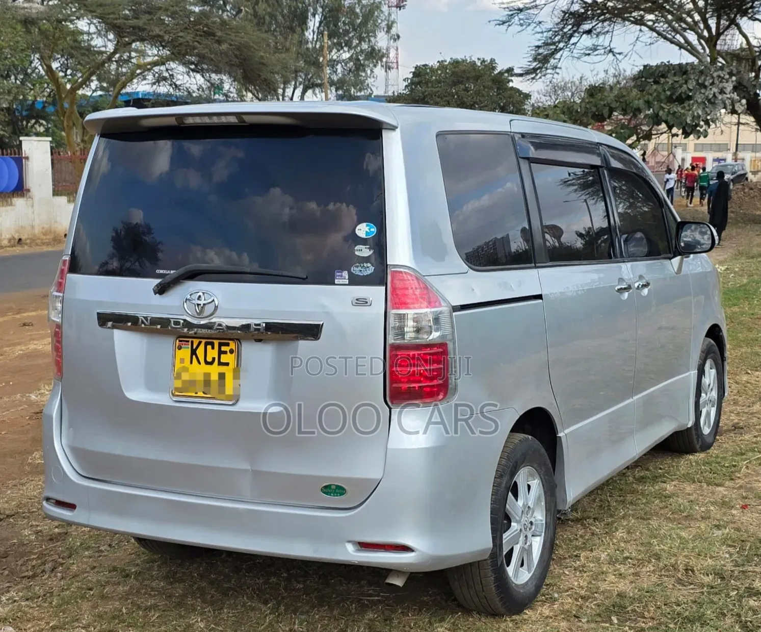 Toyota Noah 2008 Silver