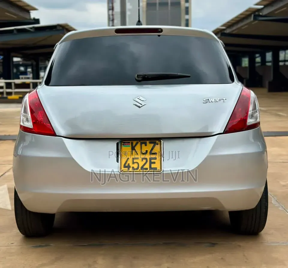 Suzuki Swift 2013 Silver