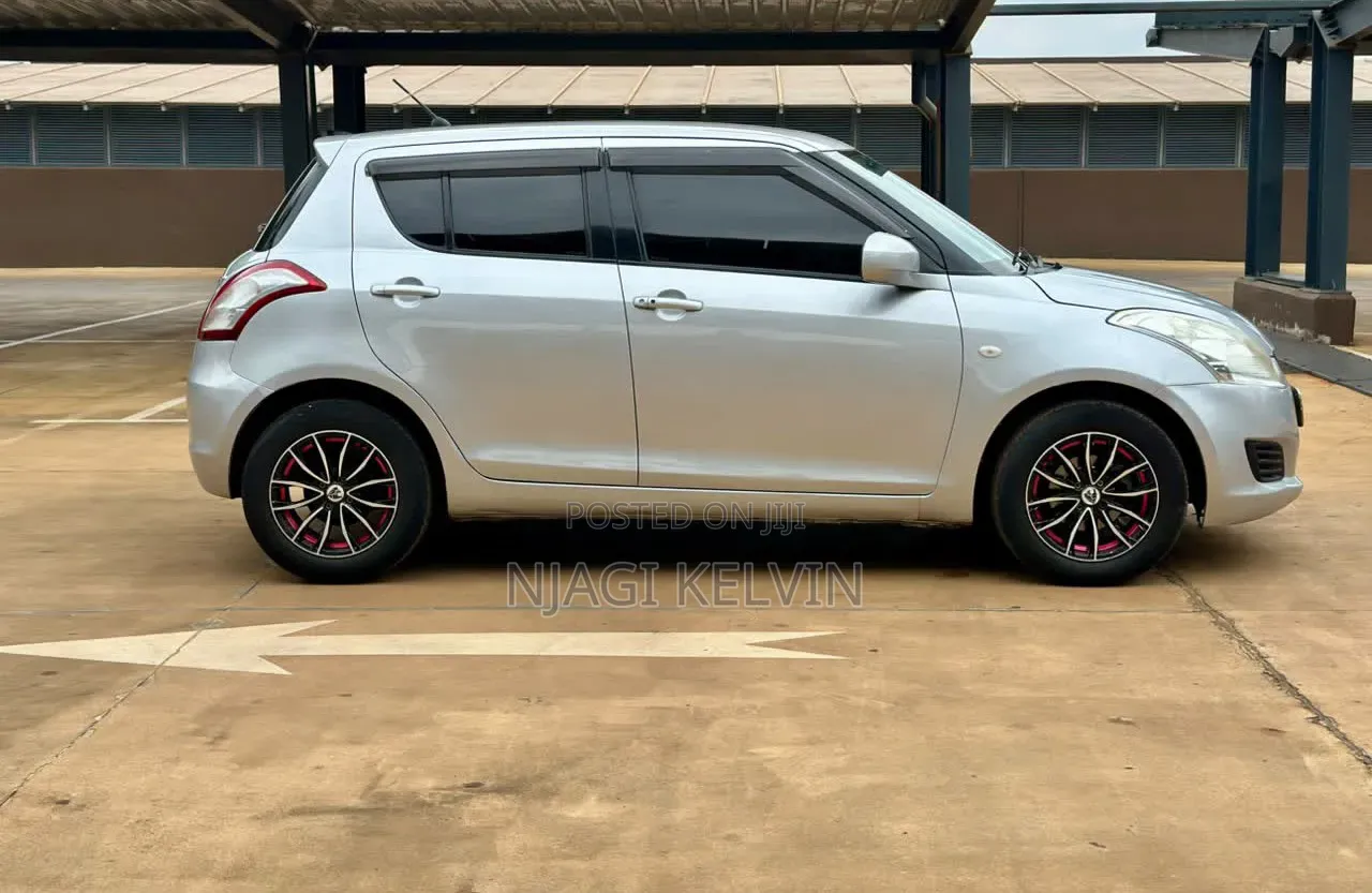 Suzuki Swift 2013 Silver