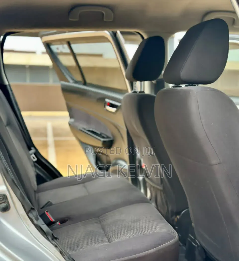 Suzuki Swift 2013 Silver