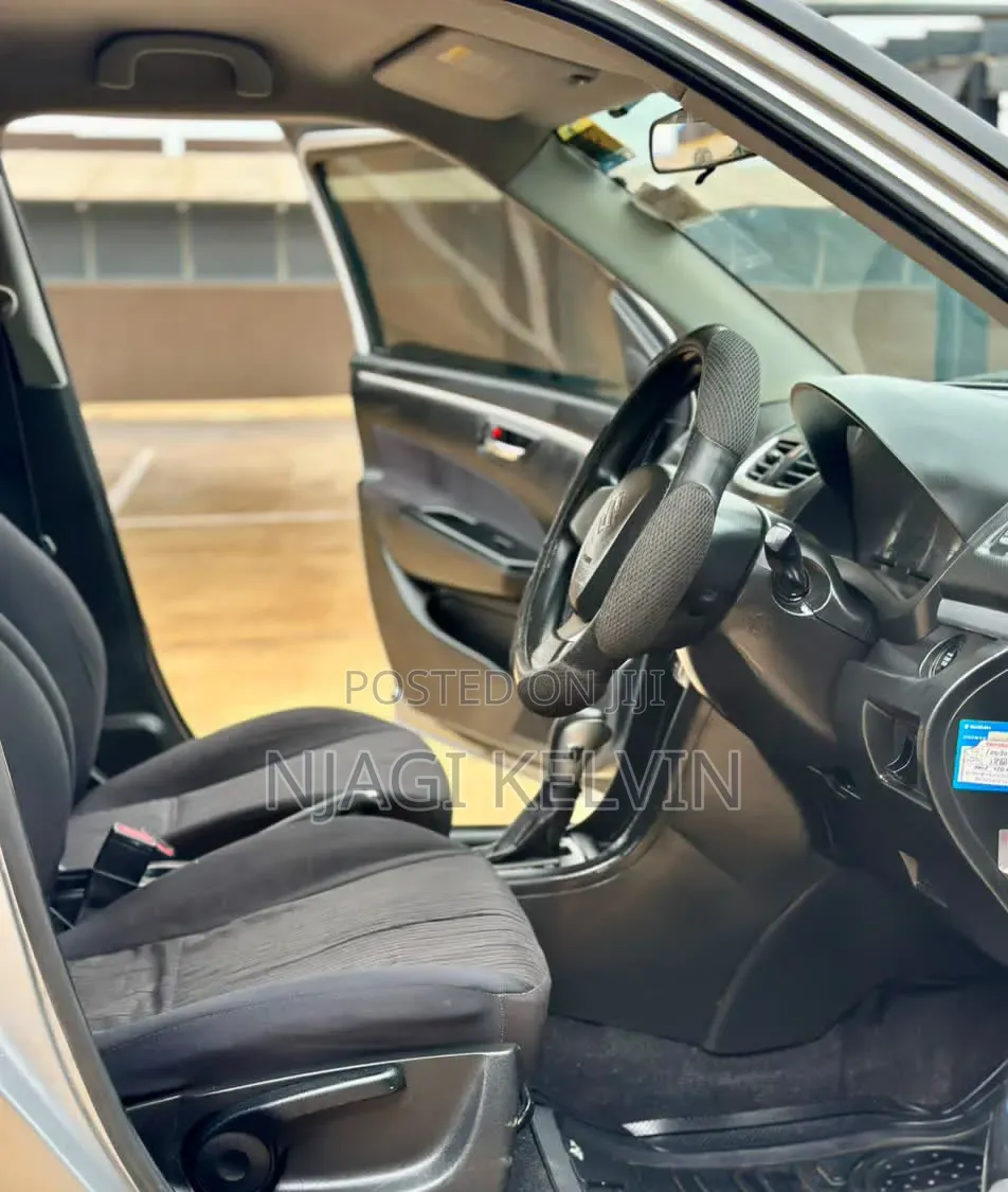 Suzuki Swift 2013 Silver