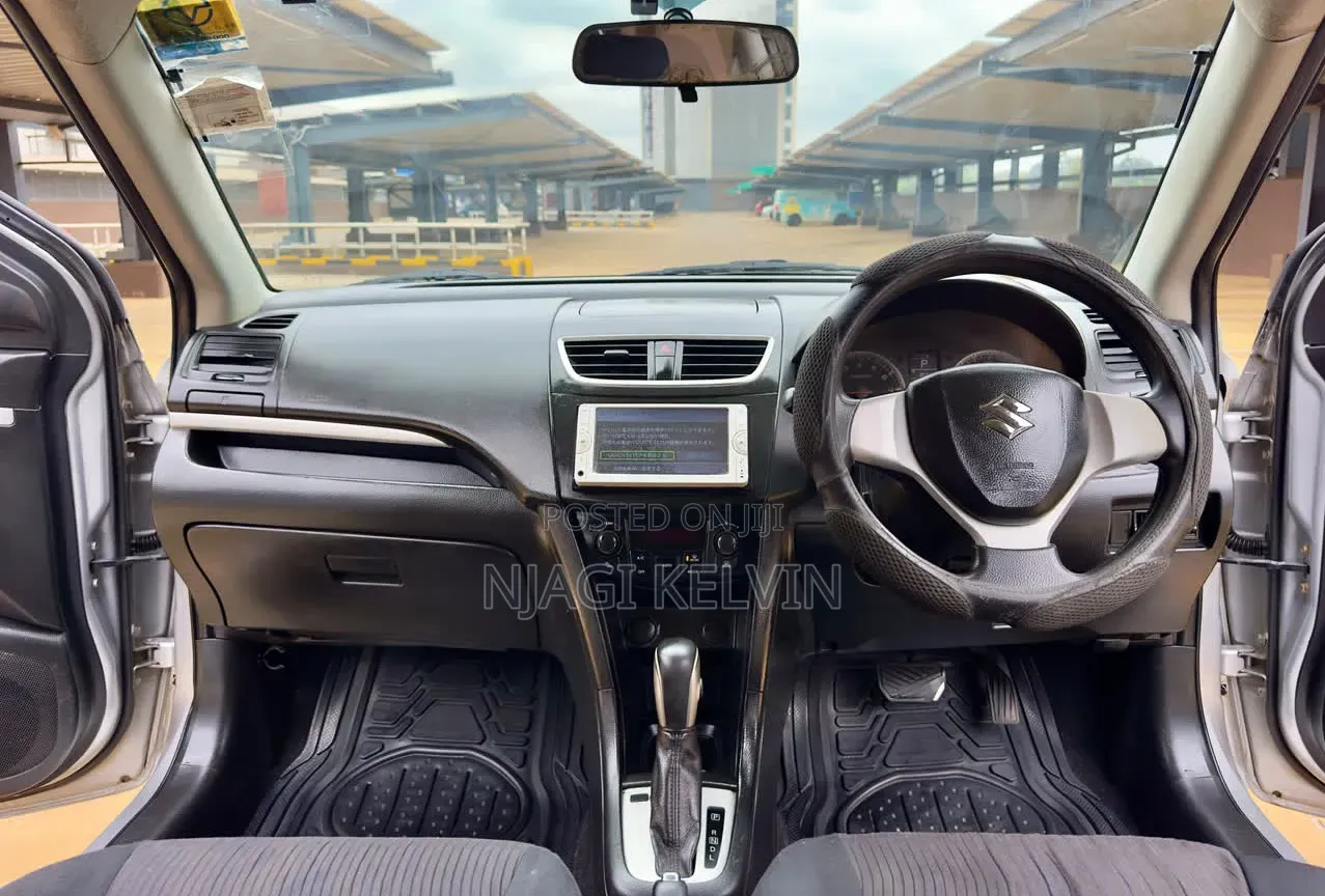 Suzuki Swift 2013 Silver