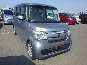 Honda N-Box 2019 Silver