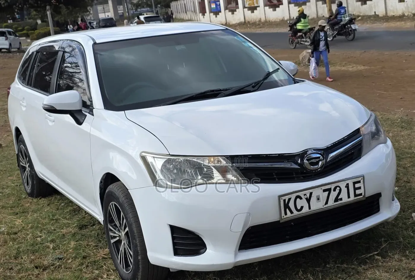 Toyota Corolla Fielder 2013 White