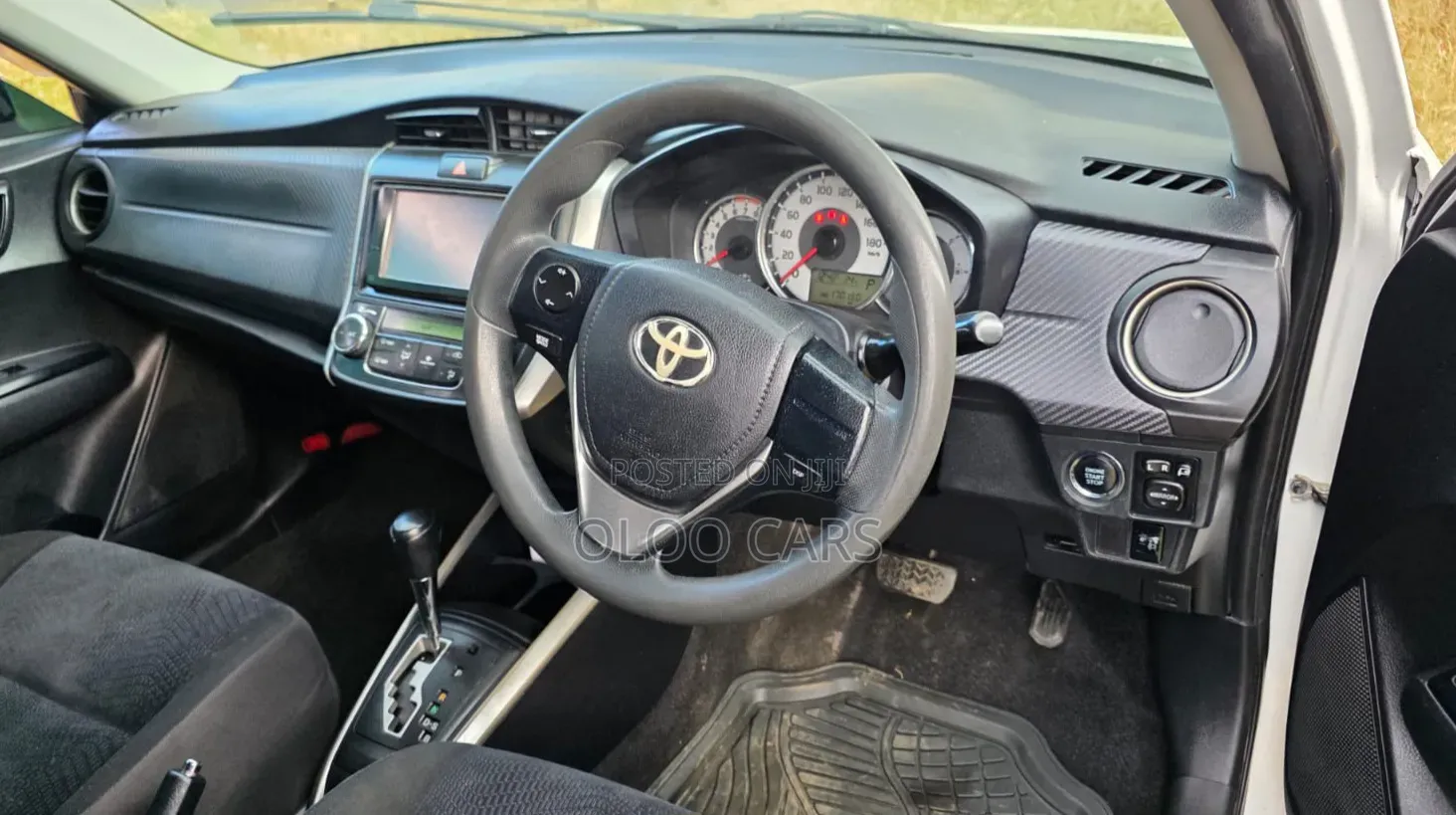 Toyota Corolla Fielder 2013 White