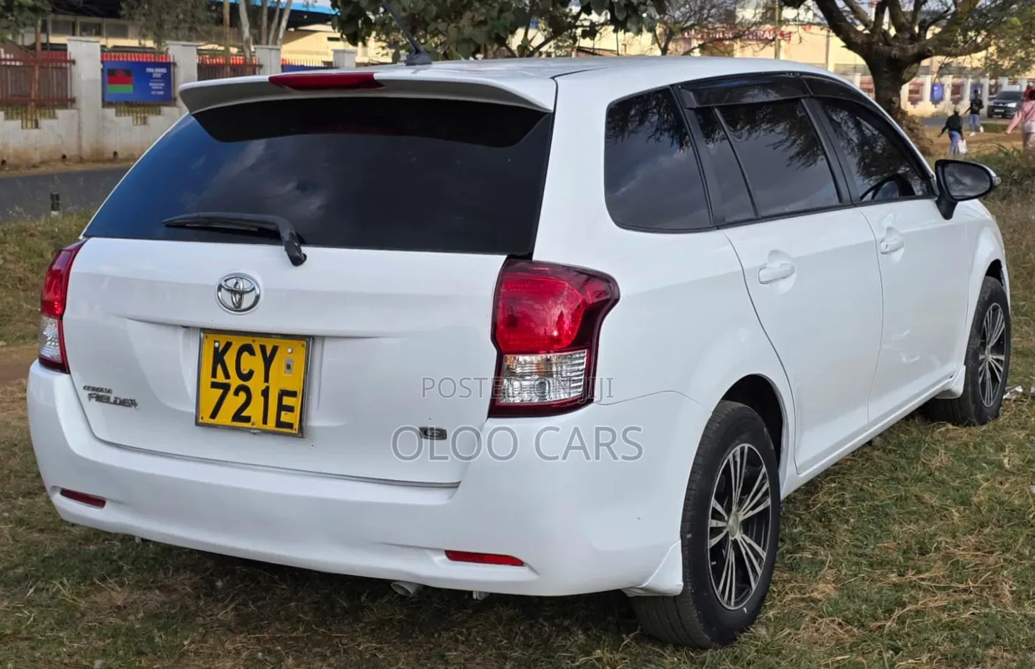 Toyota Corolla Fielder 2013 White