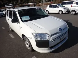 Toyota Succeed 2019 White