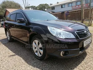 Subaru Outback 2012 Maroon