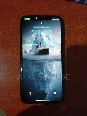 Apple iPhone XS 64 GB Black