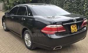 Toyota Crown 2010 Black