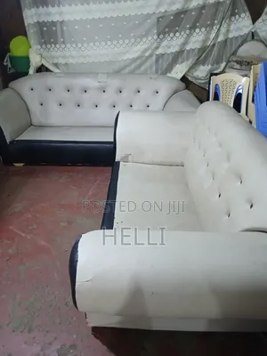 7 Seater Leather Sits