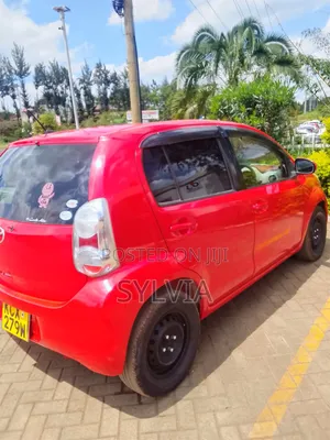 Toyota Passo 2011 Red