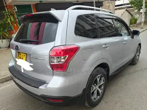 Subaru Forester 2015 Silver