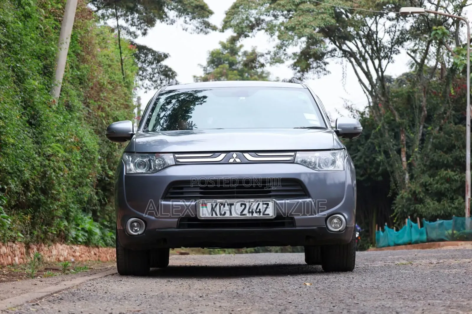 Mitsubishi Outlander 2012 Silver