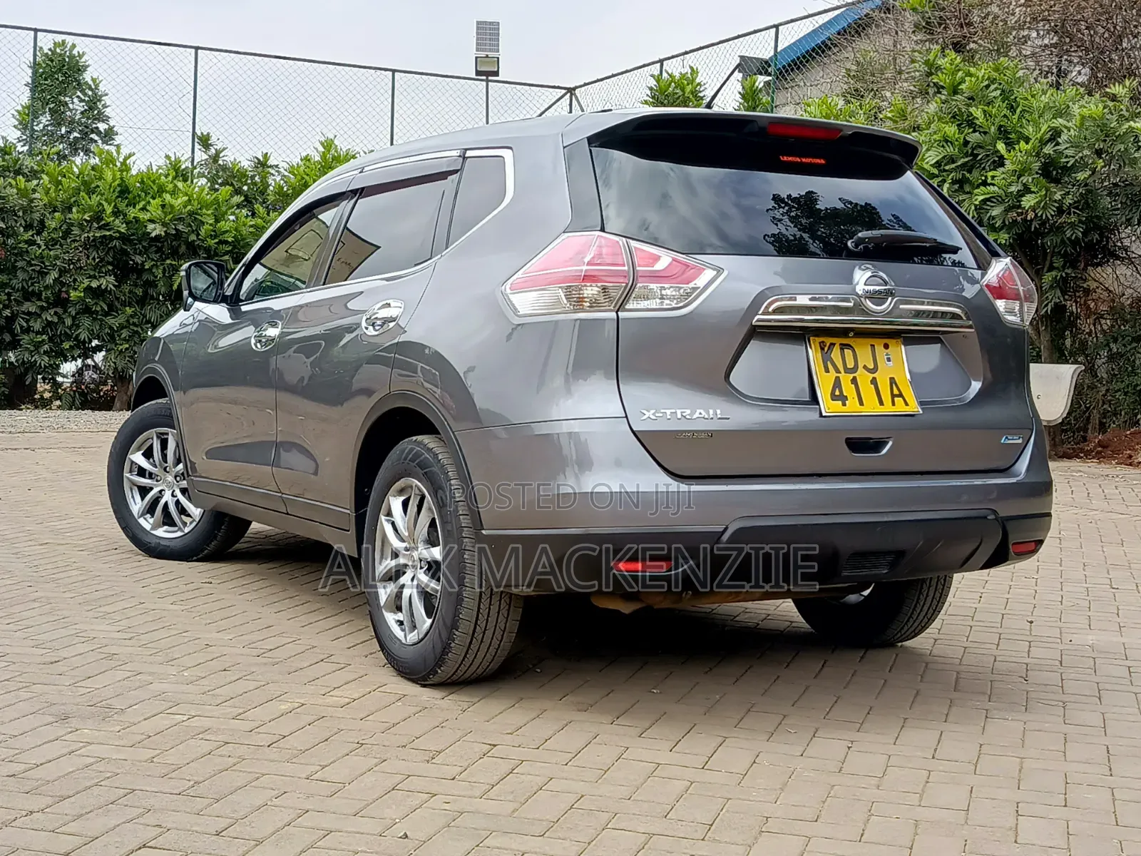 Nissan X-Trail 2015 Gray