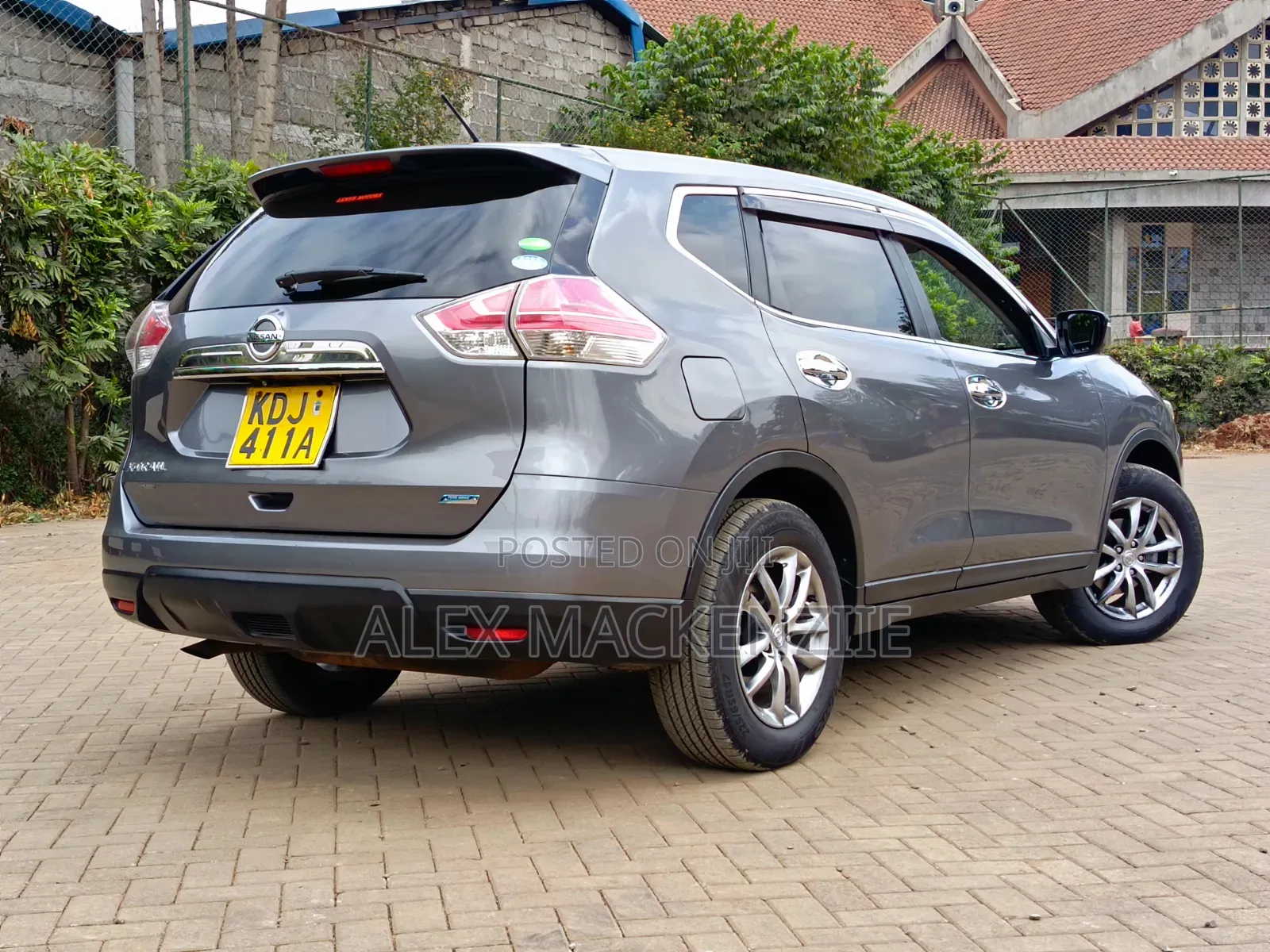 Nissan X-Trail 2015 Gray