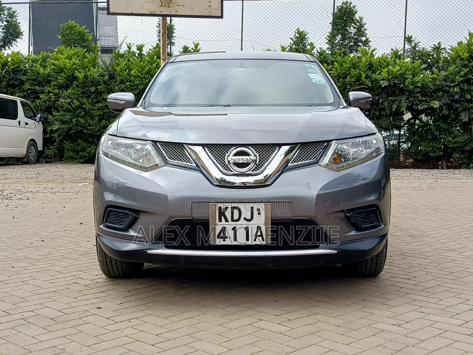 Nissan X-Trail 2015 Gray